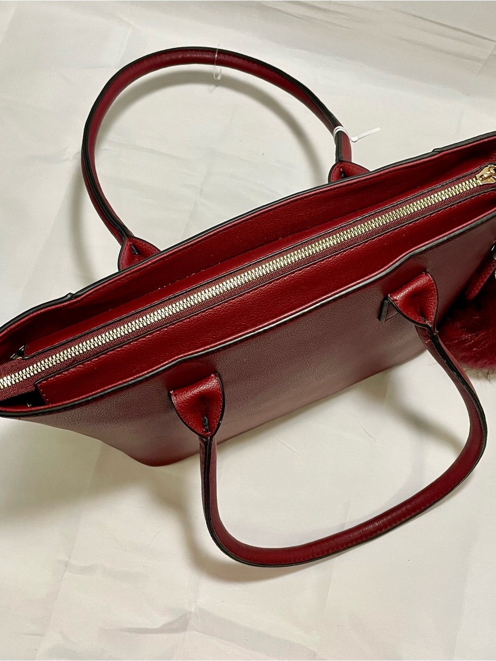 Alyssa Set withTote, Matching Wristlet/Pouch & Extra Pom Bag Charm/KeyChain, NWT - Picture 6 of 16